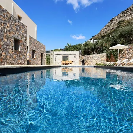 Adagio With Private Eco-friendly Heated Pool Vrachasi